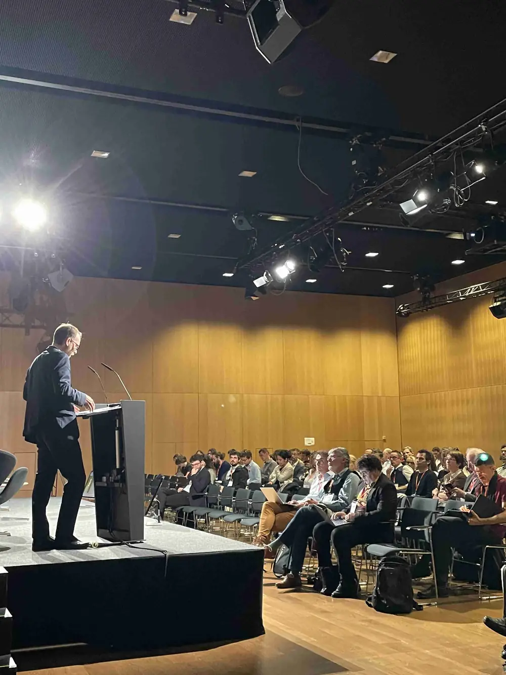 Interprétation de conférence à Montpellier avec prestation vidéo